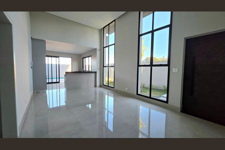 Casa à venda com 3 quartos, 180m² em Várzea, Lagoa Santa