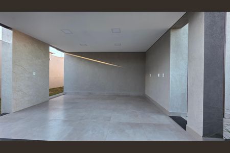 Casa à venda com 3 quartos, 180m² em Várzea, Lagoa Santa