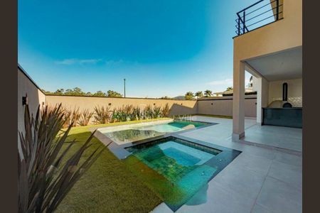 Casa à venda com 434m², 5 quartos e 4 vagas