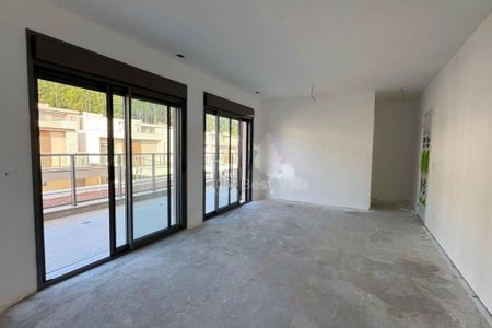 Casa à venda com 310m², 3 quartos e 3 vagas