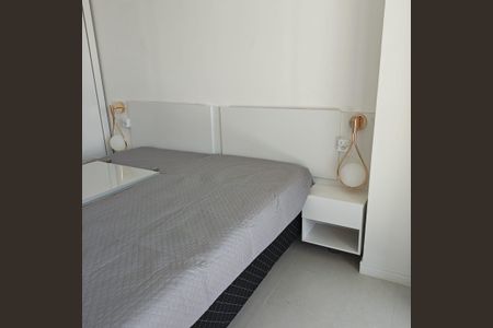 Apartamento para alugar com 65m², 2 quartos e 1 vaga