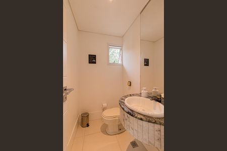 Casa para alugar com 643m², 3 quartos e 3 vagasLavabo