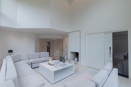 Casa para alugar com 643m², 3 quartos e 3 vagasSala