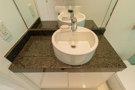 Casa para alugar com 643m², 3 quartos e 3 vagasBanheiro Social