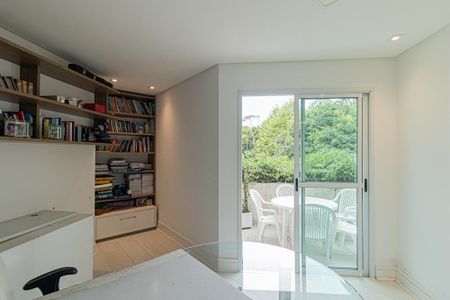 Casa para alugar com 643m², 3 quartos e 3 vagasEscritório