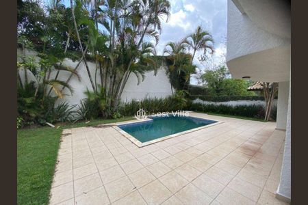 Casa à venda com 560m², 3 quartos e 4 vagas