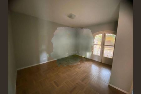 Casa à venda com 560m², 3 quartos e 4 vagas