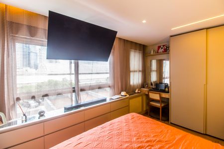 Apartamento à venda com 123m², 2 quartos e 2 vagasSuíte 1