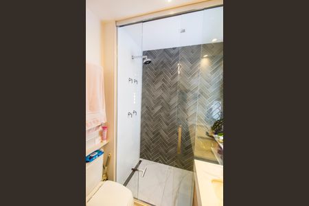 Apartamento à venda com 123m², 2 quartos e 2 vagasBanheiro da Suíte