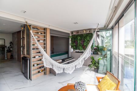 Varanda gourmet de apartamento à venda com 2 quartos, 123m² em Alphaville Empresarial, Barueri