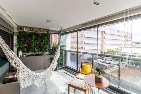 Apartamento à venda com 123m², 2 quartos e 2 vagasVaranda gourmet