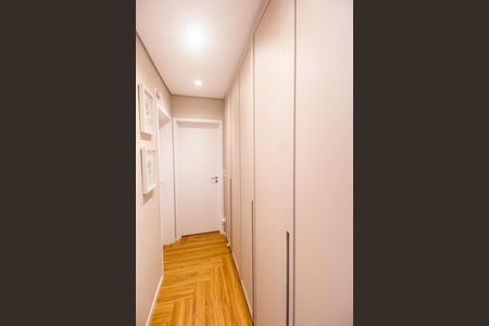 Apartamento à venda com 123m², 2 quartos e 2 vagasCorredor