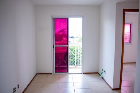Sala de apartamento para alugar com 2 quartos, 56m² em Irajá, Rio de Janeiro