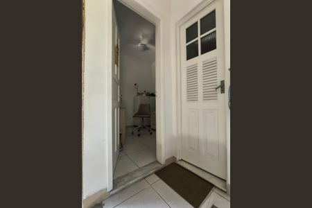 Casa de condomínio à venda com 319m², 4 quartos e 2 vagasAnexo