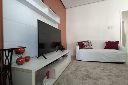 Casa de condomínio à venda com 319m², 4 quartos e 2 vagasSala