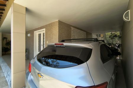 Casa de condomínio à venda com 319m², 4 quartos e 2 vagasGaragem