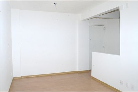 Sala de apartamento para alugar com 2 quartos, 49m² em Goiânia, Belo Horizonte