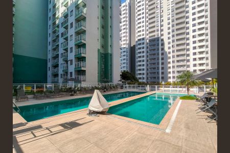 Apartamento para alugar com 52m², 2 quartos e sem vagaÁrea comum - Piscina