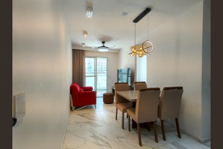 Sala de apartamento para alugar com 2 quartos, 52m² em Santo Cristo, Rio de Janeiro