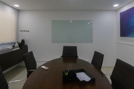 Apartamento para alugar com 90m², 1 quarto e 2 vagasSala de Reunião