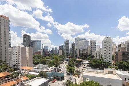 Apartamento para alugar com 90m², 1 quarto e 2 vagasVaranda
