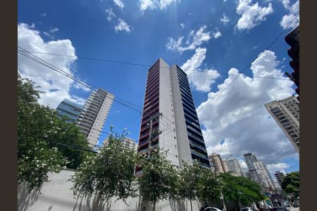 Apartamento para alugar com 90m², 1 quarto e 2 vagasFachada
