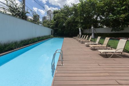 Apartamento para alugar com 90m², 1 quarto e 2 vagasÁrea comum - Piscina