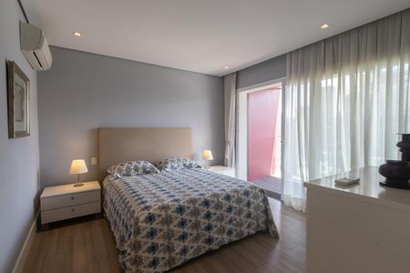 Apartamento para alugar com 90m², 1 quarto e 2 vagasSuíte 
