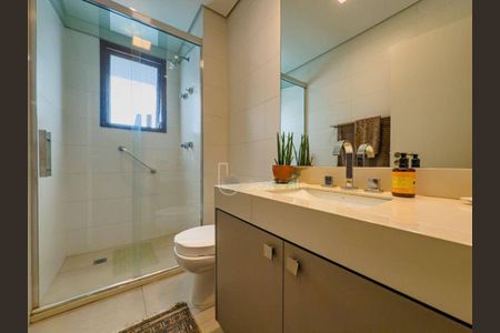 Apartamento à venda com 3 quartos, 228m² em Alphaville Empresarial, Barueri