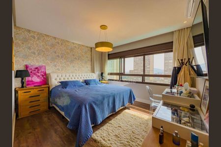 Apartamento à venda com 3 quartos, 228m² em Alphaville Empresarial, Barueri