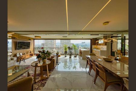 Apartamento à venda com 3 quartos, 228m² em Alphaville Empresarial, Barueri