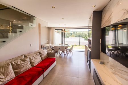 Sala  de casa de condomínio para alugar com 3 quartos, 152m² em Residencial Onze (alphaville), Santana de Parnaíba