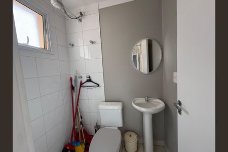 Apartamento para alugar com 106m², 2 quartos e 2 vagas Apartamento para alugar com 106m², 2 quartos e 2 vagasBanheiro de serviço