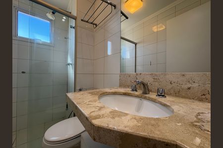 Apartamento para alugar com 106m², 2 quartos e 2 vagas Apartamento para alugar com 106m², 2 quartos e 2 vagasBanheiro da Suíte 2