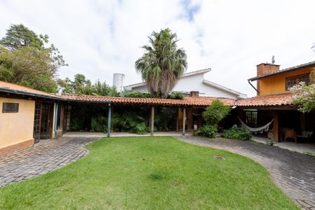 Casa de condomínio à venda com 502m², 6 quartos e 6 vagasQuintal
