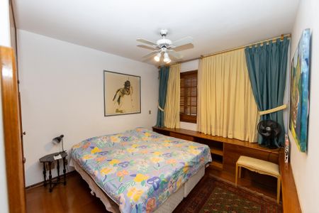 Casa de condomínio à venda com 502m², 6 quartos e 6 vagasSuíte 4