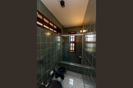 Casa de condomínio à venda com 502m², 6 quartos e 6 vagasBanheiro da Suíte 4