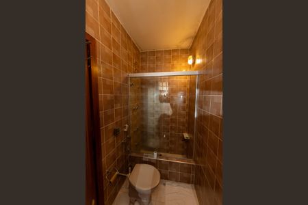 Casa de condomínio à venda com 502m², 6 quartos e 6 vagasBanheiro da Suíte 3