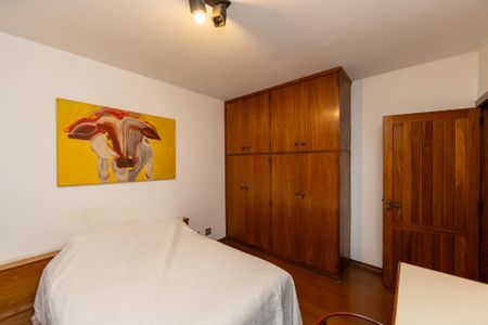 Casa de condomínio à venda com 502m², 6 quartos e 6 vagasSuíte 3