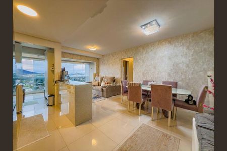 Apartamento à venda com 70m², 2 quartos e 1 vaga