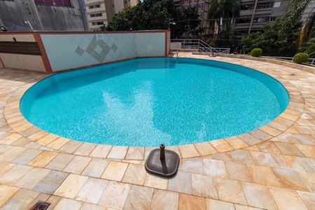Apartamento para alugar com 79m², 2 quartos e 1 vagaÁREA COMUM - PISCINA