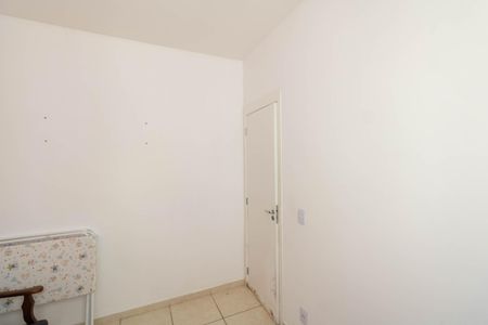 Quarto 1 de apartamento para alugar com 2 quartos, 44m² em Cosmos, Rio de Janeiro