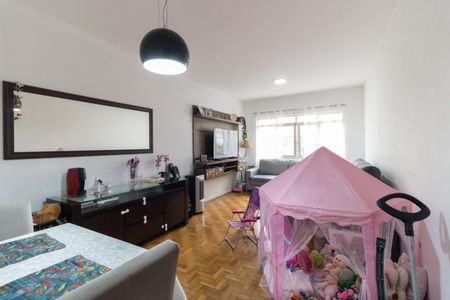 Sala de apartamento para alugar com 2 quartos, 57m² em Vila Gumercindo, São Paulo
