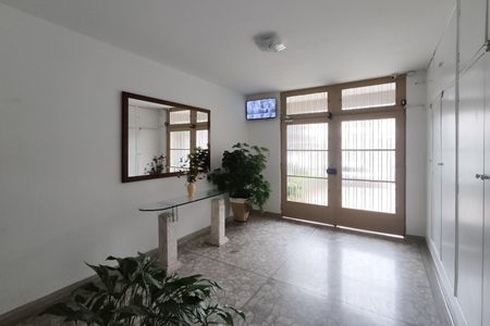 Apartamento para alugar com 57m², 2 quartos e 1 vagaHall de Entrada 