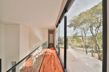 Casa à venda com 4 quartos, 537m² em Tamboré, Santana de Parnaíba