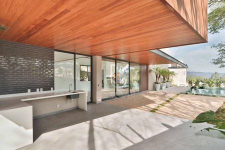 Casa à venda com 537m², 4 quartos e 3 vagas