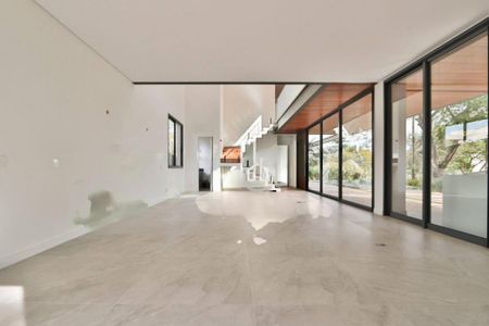 Casa à venda com 4 quartos, 537m² em Tamboré, Santana de Parnaíba