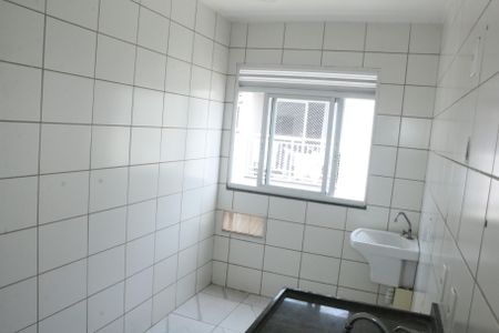 Cozinha de apartamento para alugar com 2 quartos, 49m² em Ponto Chic, Nova Iguaçu