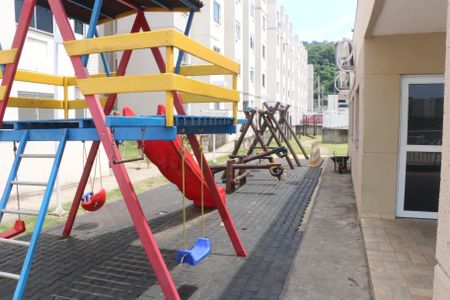 Apartamento para alugar com 49m², 2 quartos e sem vagaPlayground