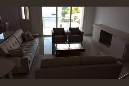 Casa à venda com 3 quartos, 315m² em Jardim Paula, Santana de Parnaíba